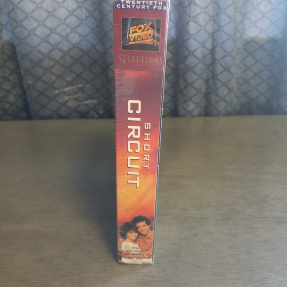 1985 Short Circuit Vhs New And Sealed - Picture 3 of 6